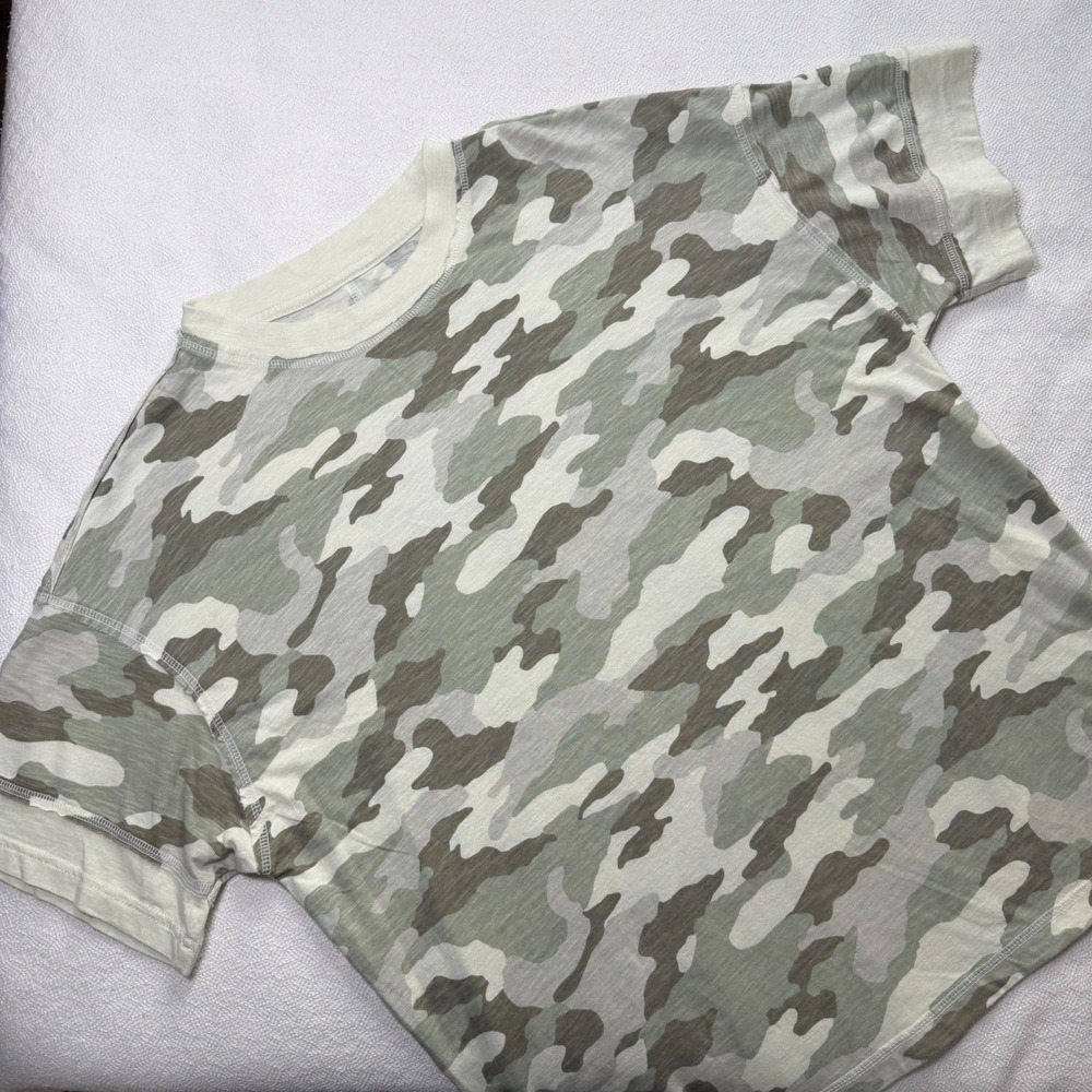 Aerie Women XS Camouflage Military Crew Neck Oversized Cotton T-Shirt Green